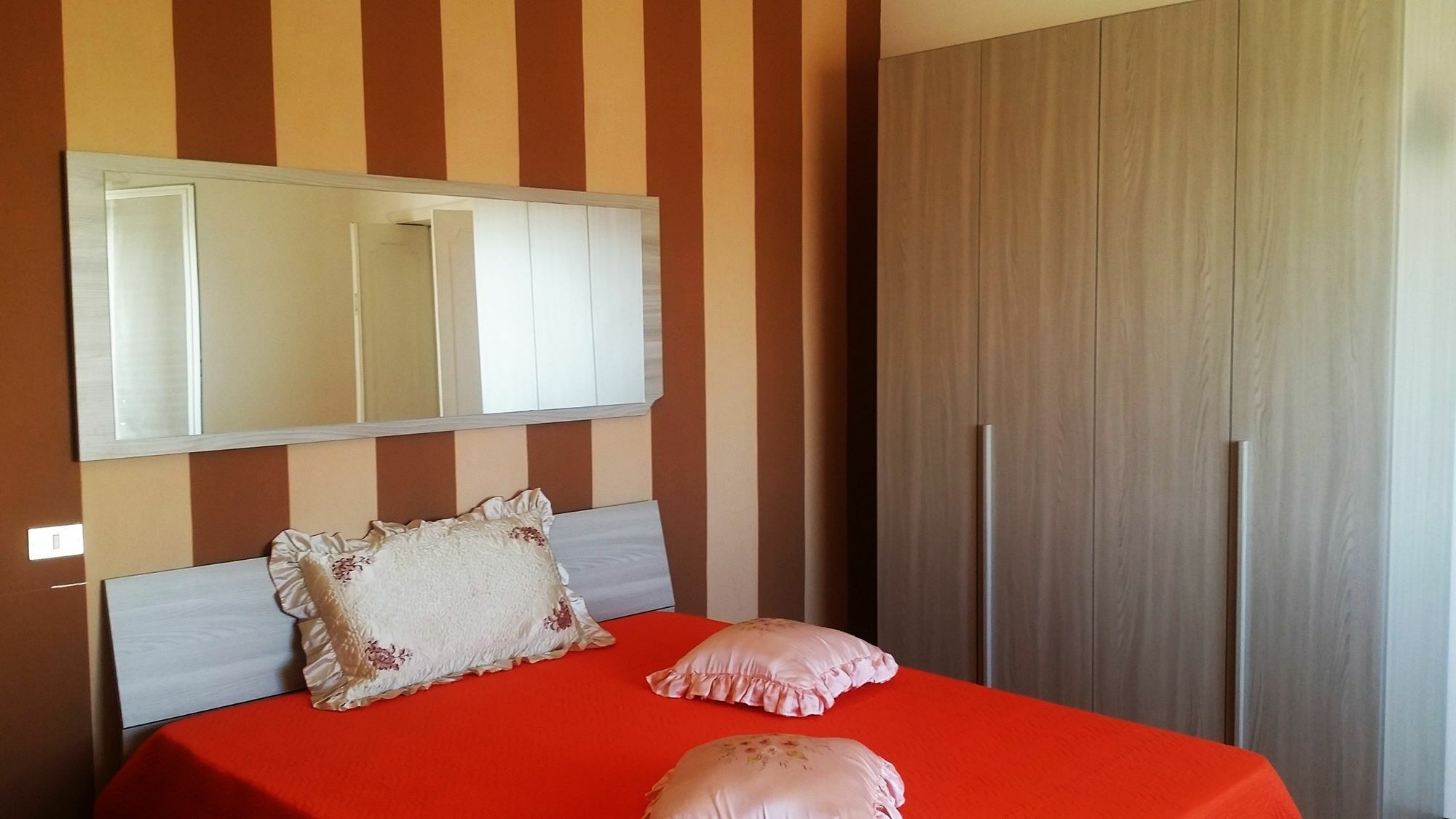 Torre Lapillo Beach Порто Чезарео Екстериор снимка